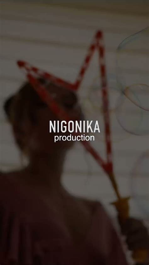nigonika|@NigonikaX .